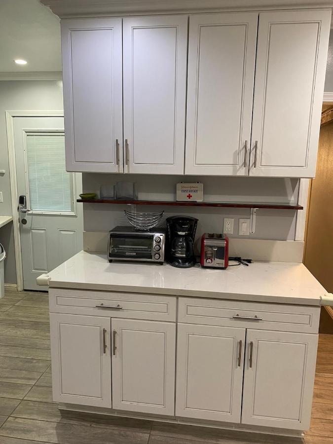 Private Room In Los Angeles With Wifi, Tv, And View Of Hollywood Sign & Shared Kitchen Екстер'єр фото
